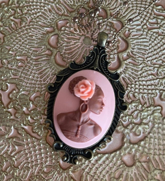 Empowering African American Cameo Necklace - Strength and Beauty Symbol TM
