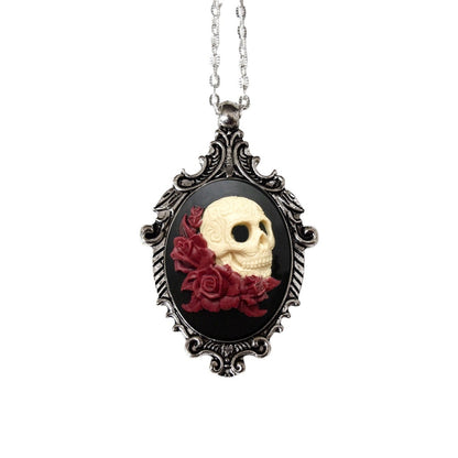 Cream and Black Victorian Style Skull Roses Cameo Necklac , Day of the Dead, Vintage Ornate Antique Silver