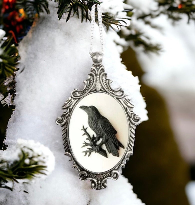 Victorian Raven Cameo Necklace - Black on Grey - Vintage Ornate Antique Silver - Birds Crow
