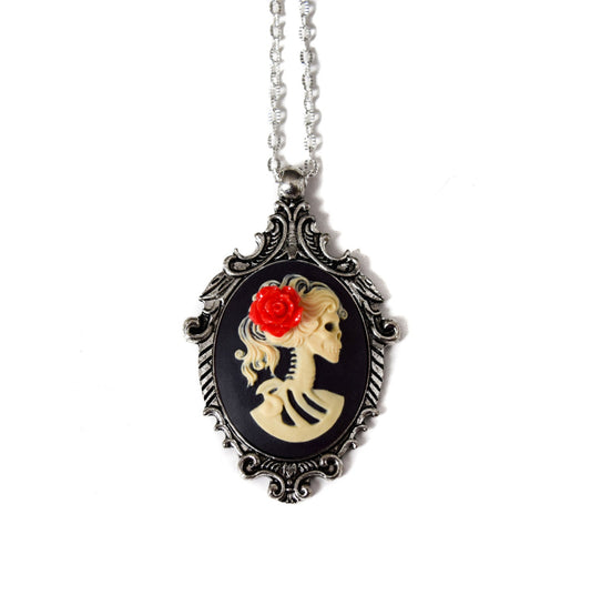 Sleek Skeleton Cameo Pendant Necklace - Elegant and Edgy