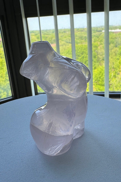 Star Rose Quartz Curvy Body Carving, Crystal Model Statue, Plus Size Goddess Voluptuous Figurine