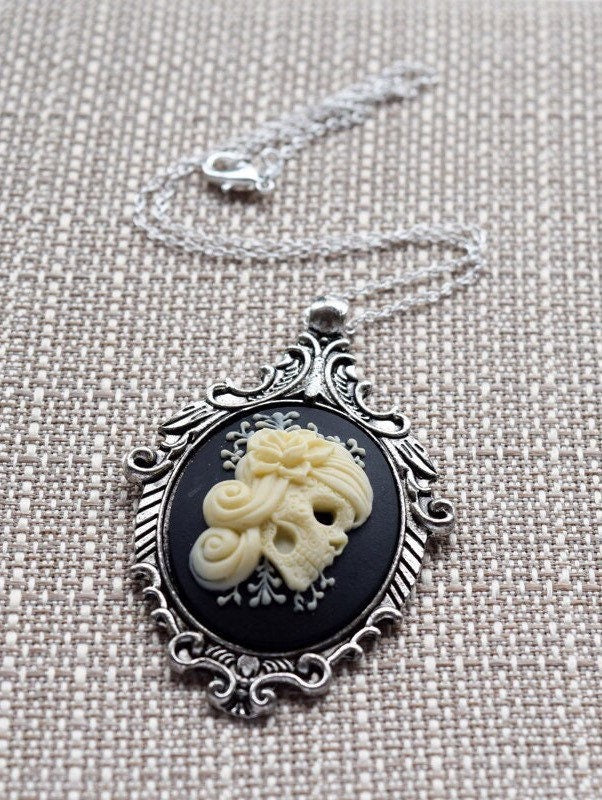 Cream and Black Vintage Lady Skull Cameo Necklace, Victorian Ornate Antique Silver Pendant
