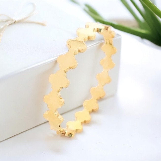 Clover Bracelet Bangle - Hinged Cuff -  Electroplated 18k Gold over Stainless Steel