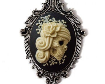 Cream and Black Vintage Lady Skull Cameo Necklace, Victorian Ornate Antique Silver Pendant
