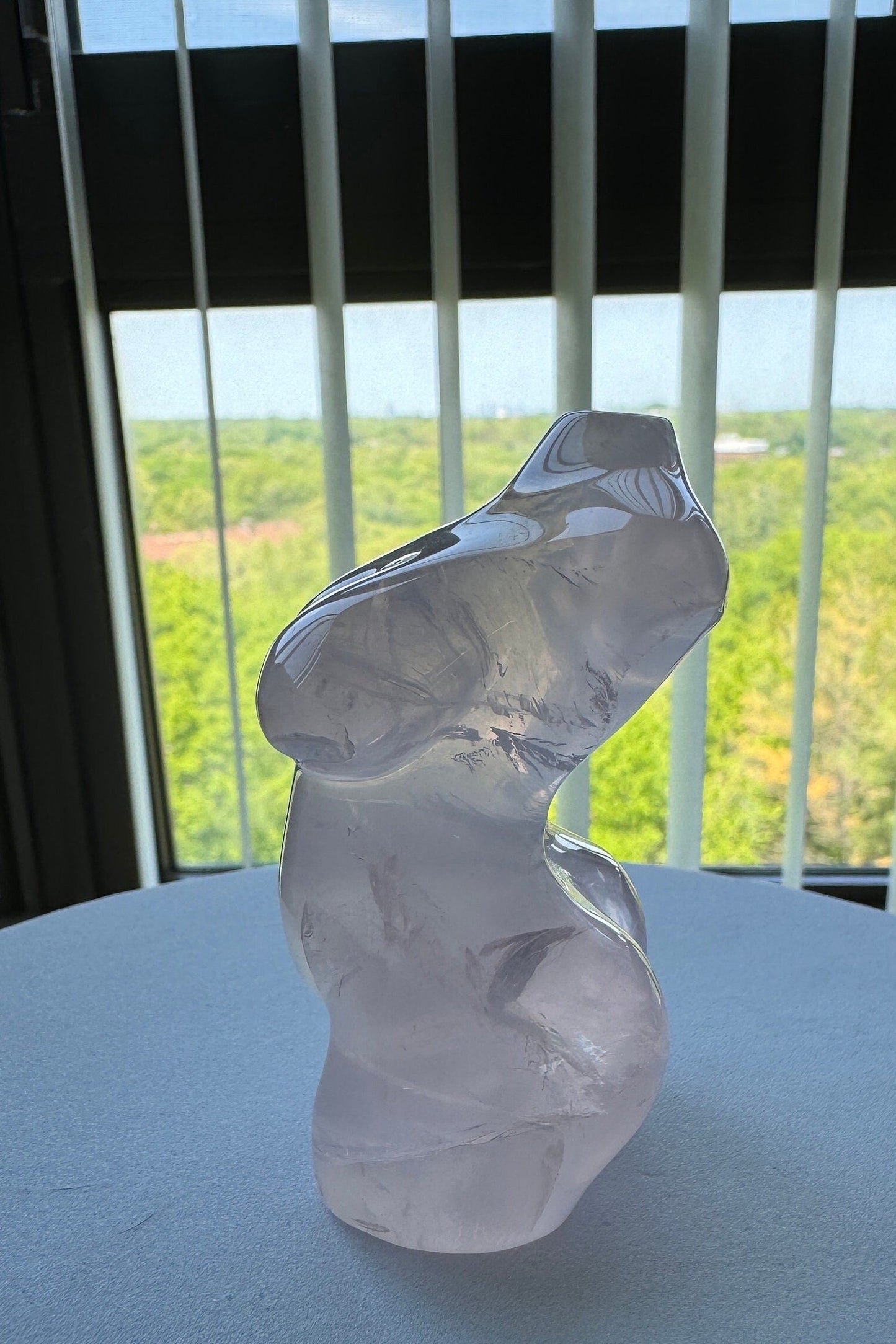 Star Rose Quartz Curvy Body Carving, Crystal Model Statue, Plus Size Goddess Voluptuous Figurine